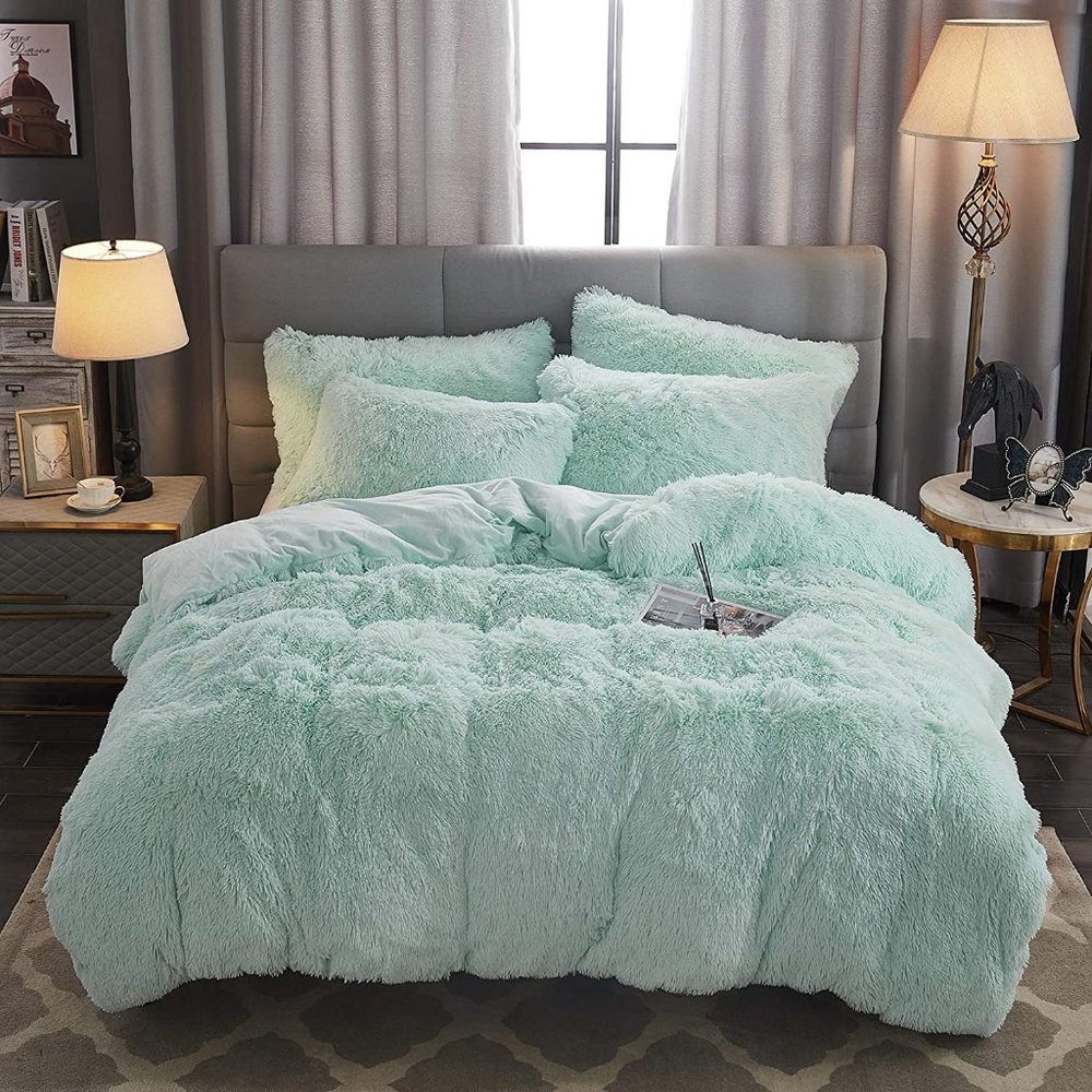 FLA$H $ALE $90 OFF    Shaggy Fluffy Faux Fur Duvet Cover Set